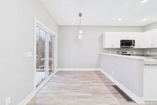 7248 Atwater Dr, Norton Shores, MI 49456 - Photo 9