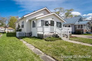 436 Catawba Ave, Muskegon, MI 49442 - Photo 1