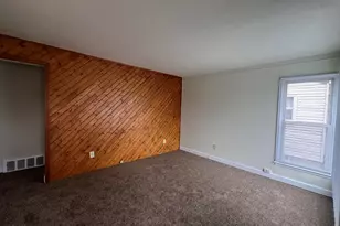 622 Mayflower Ave, Lincoln Park, MI 48146 - Photo 5