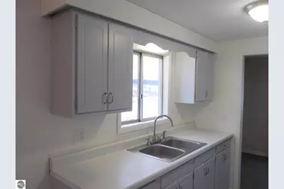 21024 Meceola Road, Paris, MI 49338 - Photo 3