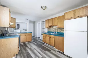 621 E Meyers Ave, Hazel Park, MI 48030 - Photo 5