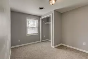 6020 Mayfair St, Taylor, MI 48180 - Photo 9