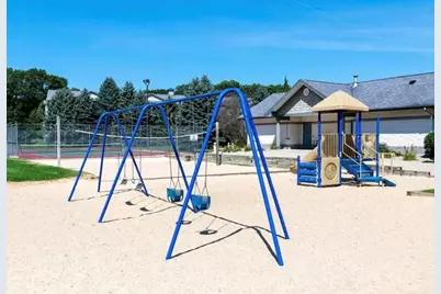 18372 N Ridge Court #8, Spring Lake, MI 49456 - Photo 41