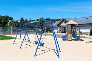 18372 N Ridge Ct, Spring Lake, MI 49456 - Photo 41