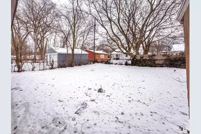 10111 Corning Street, Oak Park, MI 48237 - Photo 13