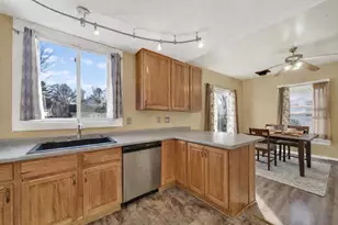 213 N Gorham St, Jackson, MI 49202 - Photo 17