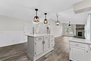 61833 Bayshore Dr, Sturgis, MI 49091 - Photo 7