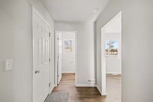 1200 Cedarwood Dr, Greenville, MI 48838 - Photo 7