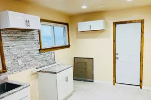 16169 Kentucky St, Detroit, MI 48221 - Photo 9