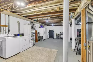 110 N Thompson St, Jackson, MI 49202 - Photo 29