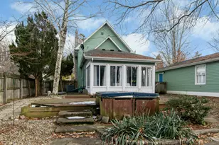 266 Bailey Ave, South Haven, MI 49090 - Photo 29