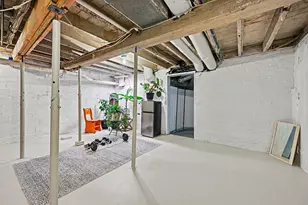 327 Monroe St, Allegan, MI 49010 - Photo 23