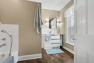 327 Monroe St, Allegan, MI 49010 - Photo 17