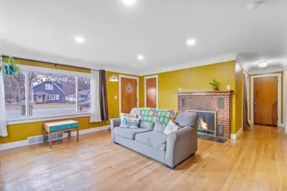 992 N Prospect Road, Ypsilanti, MI 48198 - Photo 13