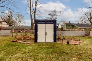 992 N Prospect Rd, Ypsilanti, MI 48198 - Photo 37