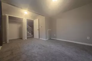 27658 Eton St, Westland, MI 48186 - Photo 11