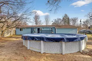 517 Colby St, Dowagiac, MI 49047 - Photo 25