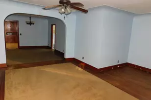 332 3rd St, Manistee, MI 49660 - Photo 9