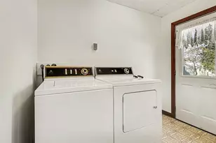 611 E Roosevelt Ave E, Battle Creek, MI 49017 - Photo 11