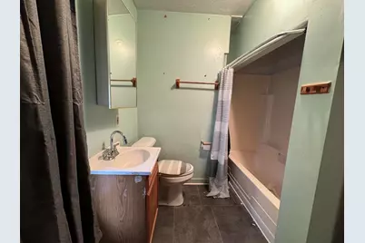 640 S Magnolia Avenue, Lansing, MI 48912 - Photo 5