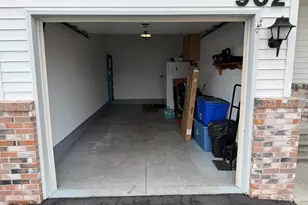 902 Lighthouse Dr, Marysville, MI 48040 - Photo 3