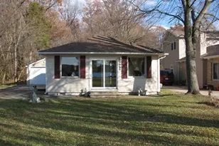 8836 Dexter Townhall Rd, Pinckney, MI 48169 - Photo 5