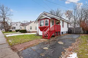 1658 Federal Ave SW, Wyoming, MI 49509 - Photo 3