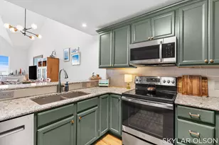 2964 Lakeshore Dr, Muskegon, MI 49441 - Photo 29