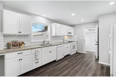 1048 S Kalamazoo Avenue, Marshall, MI 49068 - Photo 11