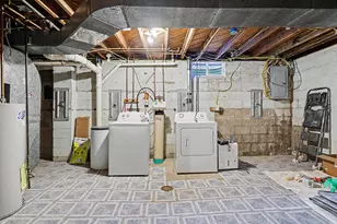 1048 S Kalamazoo Ave, Marshall, MI 49068 - Photo 25