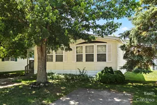 6633 Millstone Dr SE, Caledonia, MI 49316 - Photo 3