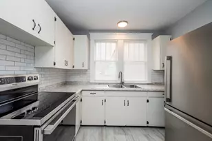 814 Columbus Ave, Benton Harbor, MI 49022 - Photo 13