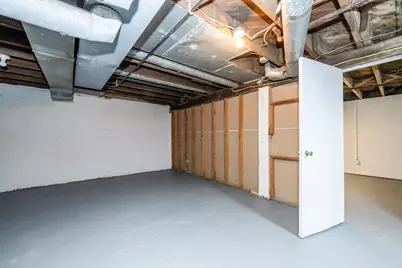 814 Columbus Avenue, Benton Harbor, MI 49022 - Photo 29