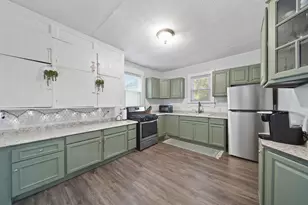 136 E Chestnut Street E, Adrian, MI 49221 - Photo 13