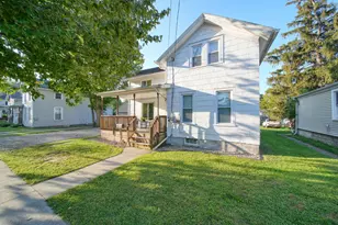 136 E Chestnut Street E, Adrian, MI 49221 - Photo 5