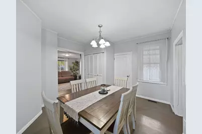 136 E Chestnut Street E, Adrian, MI 49221 - Photo 11