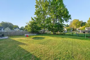 136 E Chestnut Street E, Adrian, MI 49221 - Photo 31