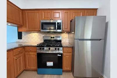 32065 Lakepoint Street, Chesterfield, MI 48047 - Photo 9