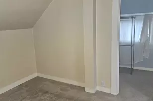 1040 Jennette Ave NW, Grand Rapids, MI 49504 - Photo 17