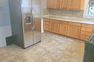 1040 Jennette Ave NW, Grand Rapids, MI 49504 - Photo 7