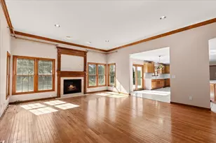 138 Evaline Dr, Troy, MI 48085 - Photo 7