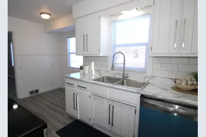 1803 Sunnyside Drive, Kalamazoo, MI 49048 - Photo 5