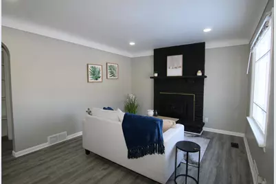 1803 Sunnyside Drive, Kalamazoo, MI 49048 - Photo 3