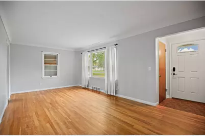 2741 Sharon Drive, Adrian, MI 49221 - Photo 5