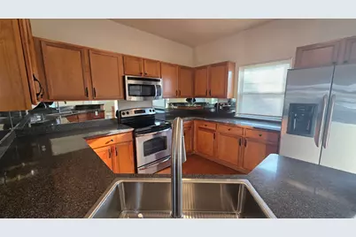 1449 Beachland, Keego Harbor, MI 48320 - Photo 7