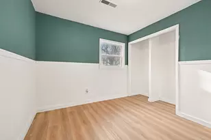 1042 Darwood Ave, Kalamazoo, MI 49004 - Photo 9