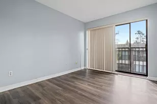 18270 University Park Dr, Livonia, MI 48152 - Photo 19