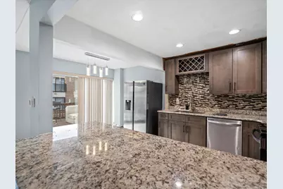 18270 University Park Drive, Livonia, MI 48152 - Photo 13