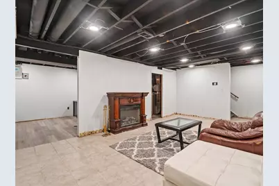 18270 University Park Drive, Livonia, MI 48152 - Photo 25