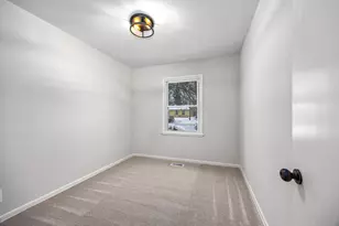 1644 Matilda St NE, Grand Rapids, MI 49503 - Photo 15